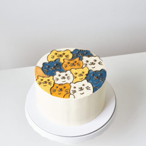 En Annycake, damos vida a tus ideas. Personaliza tu torta de gatitos para cualquier ocasión especial. Tu imaginación es el límite.